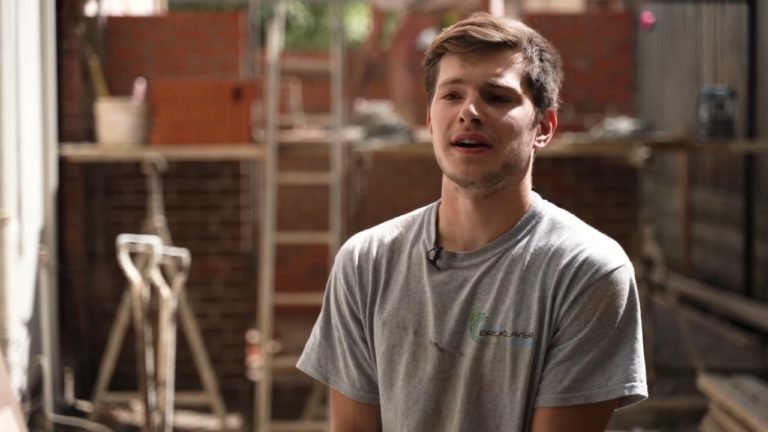 Become a Bricklayer – Dennis Davidson, first year Apprentice